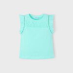 Sleeveless t-shirt