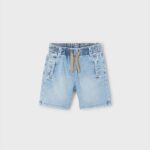 Short jeans