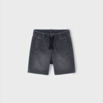 Short jeans