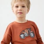 Long sleeve t-shirt