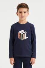 Long sleeve t-shirt