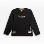 Long sleeve t-shirt