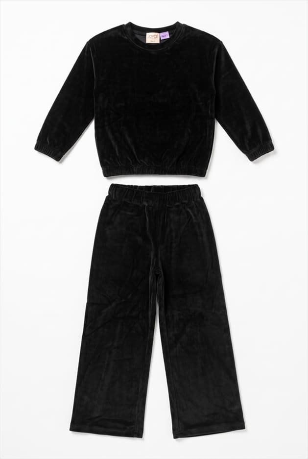 26-2463155-BLK.jpg Velvet set - Image 1