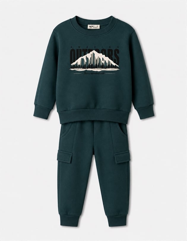 141426-GRN.jpg Tracksuit - Image 1